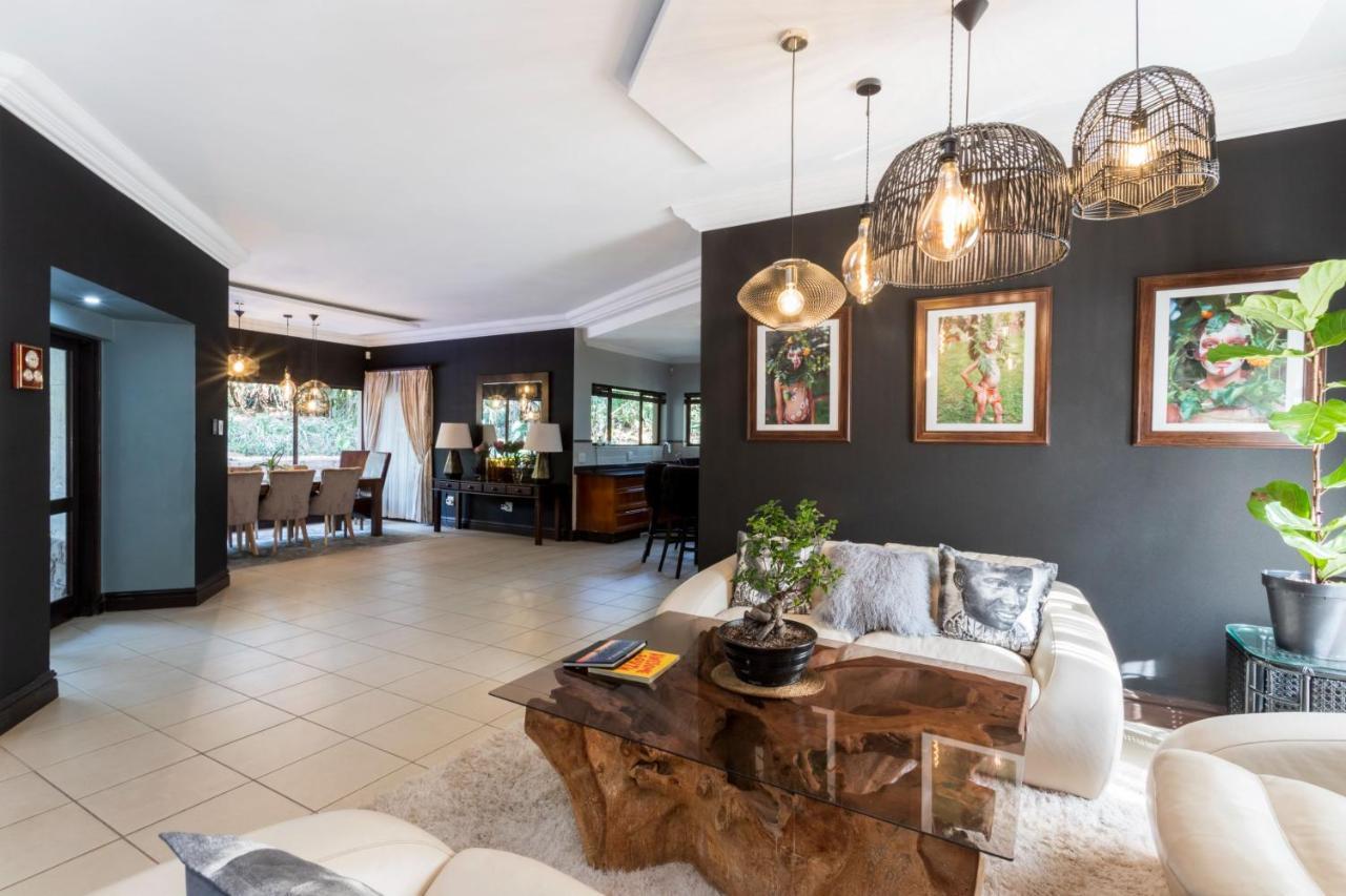 9 The Pin - Zimbali 6 Bedroom Villa