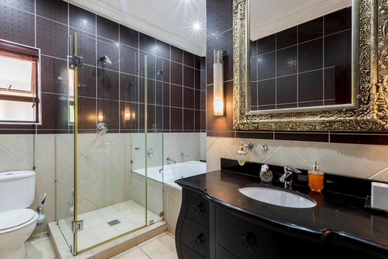 9 The Pin - Zimbali 6 Bedroom * Ballito
