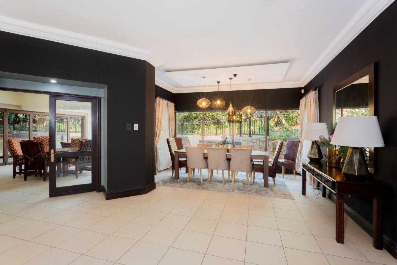 9 The Pin - Zimbali 6 Bedroom *