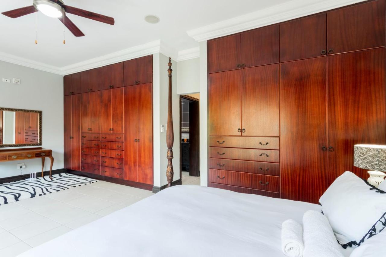 9 The Pin - Zimbali 6 Bedroom * Ballito