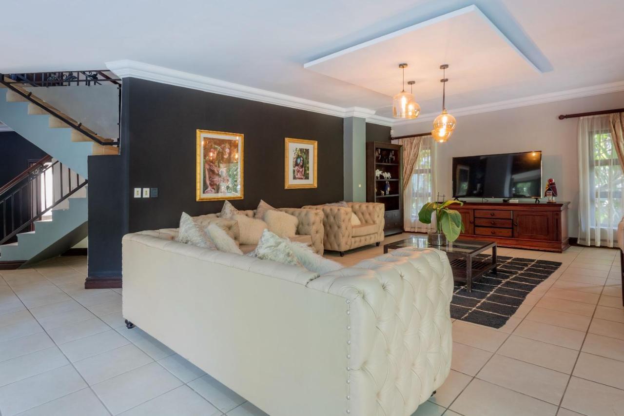 9 The Pin - Zimbali 6 Bedroom Villa Ballito