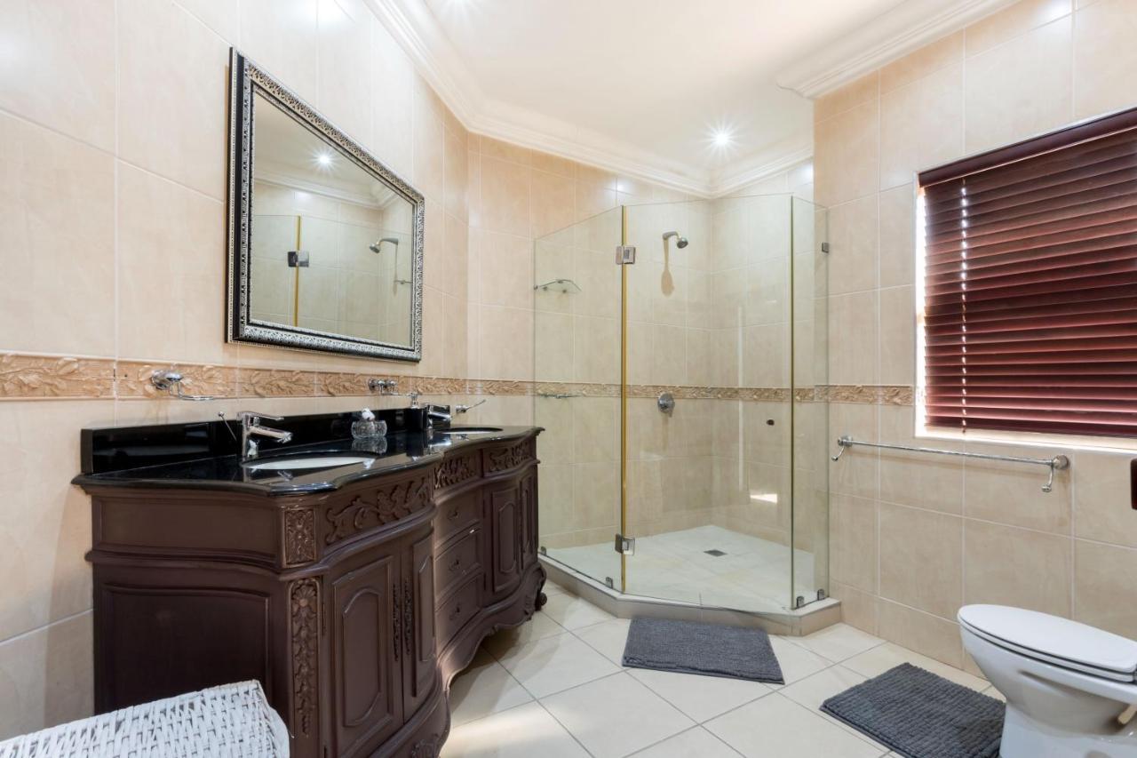 9 The Pin - Zimbali 6 Bedroom Ballito