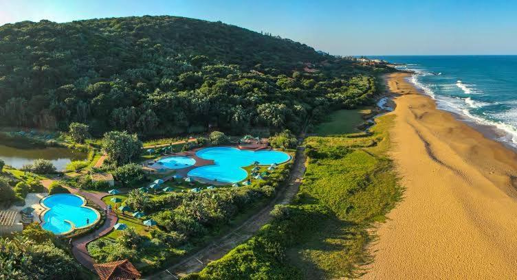 9 The Pin - Zimbali 6 Bedroom *